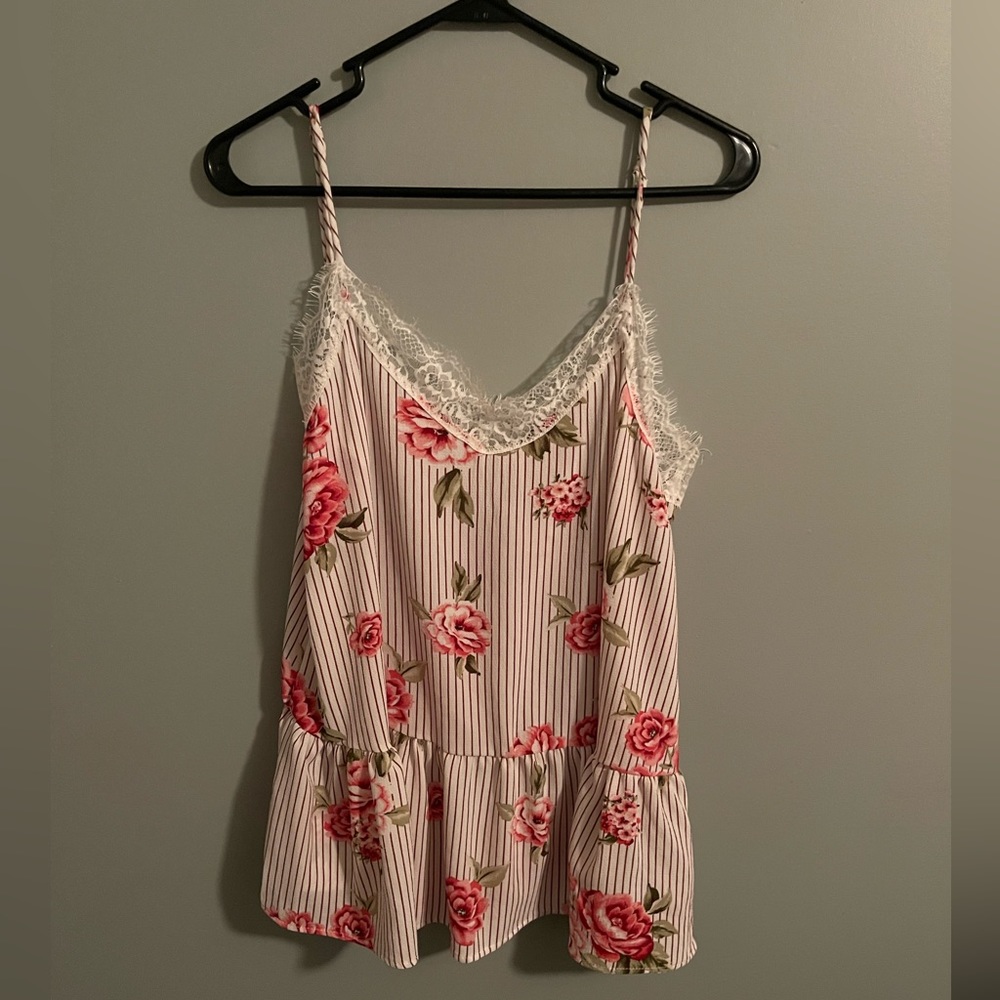 Floral top
